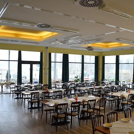 Kaiserrast Hotel Stockerau