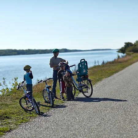 凯瑟拉斯特酒店 酒店 施托克劳