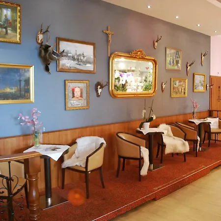 凯瑟拉斯特酒店