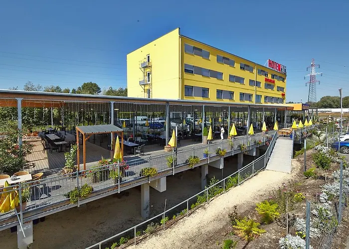 凯瑟拉斯特酒店