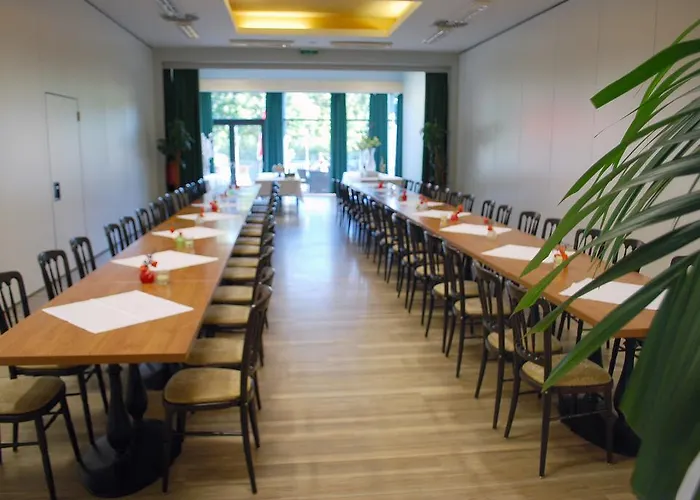 酒店 凯瑟拉斯特酒店 2*