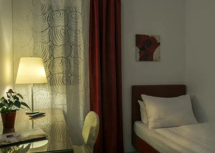 Kaiserrast 2* 스톡케로